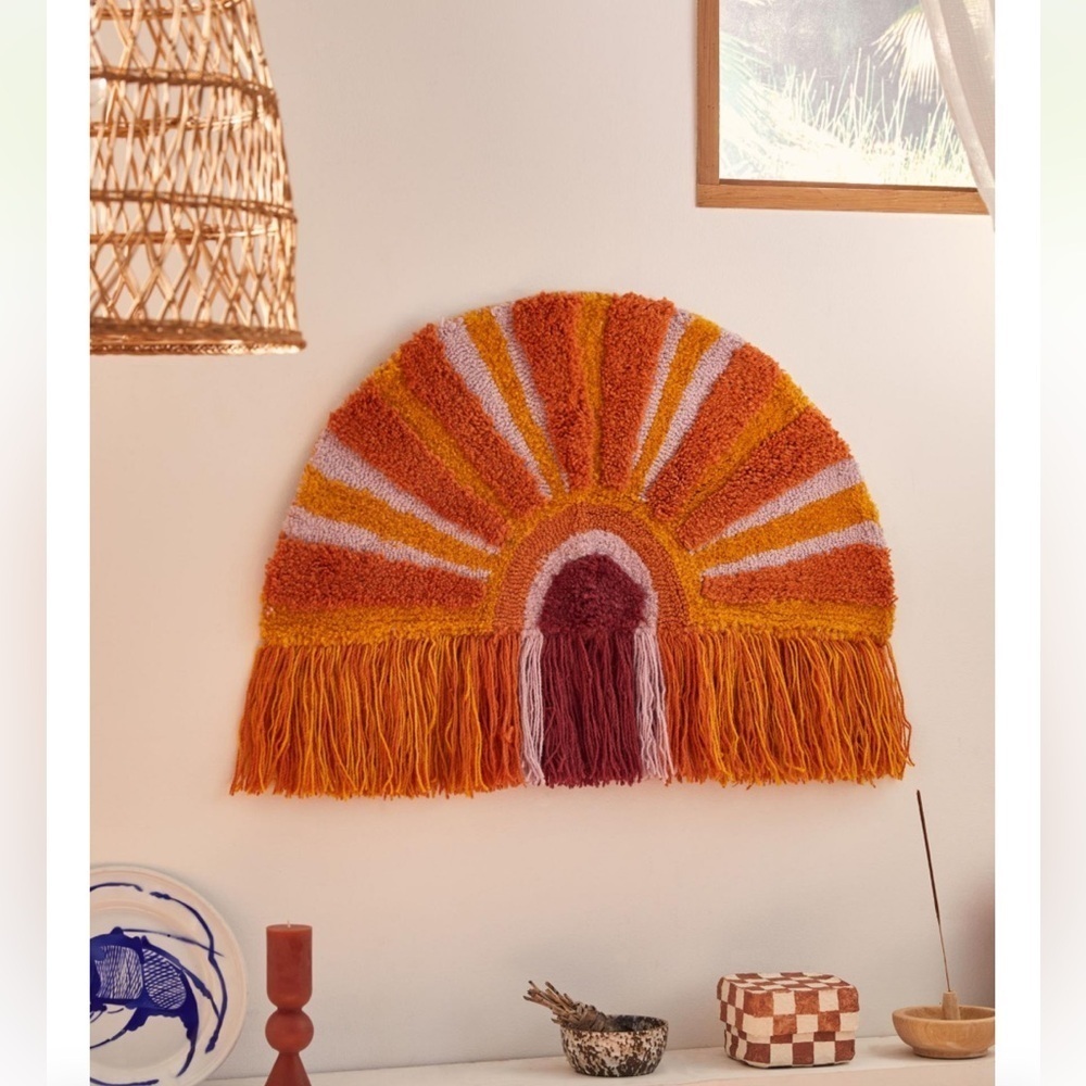 Urban Outfitters Large Sunshine Tufted Wall Hanging NWT
